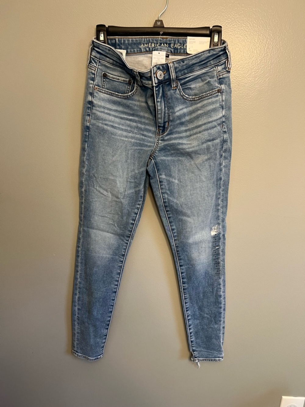 American Eagle Outfitters Women's Medium Wash Skinny Jeans
